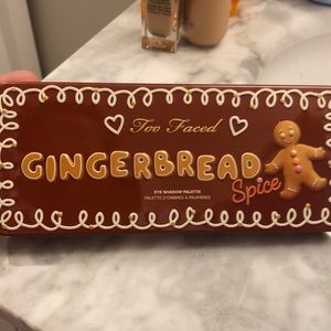 Too Faced Gingerbread Spice palette